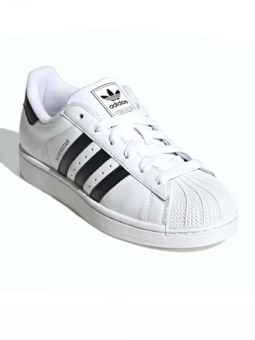 ADIDAS Women’s Superstar 11 sneakers💖💖